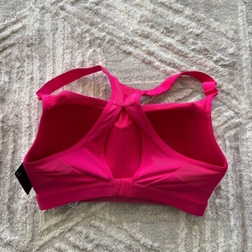 Victoria's Secret Sports Bra 32DD Pink‎ Incredibly Lightweight Gym Workout - Picture 4 of 8